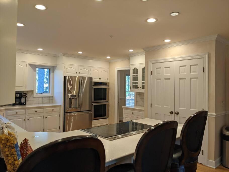 Serenity Manor In Scenic Weston Near Westport, Ct ภายนอก รูปภาพ