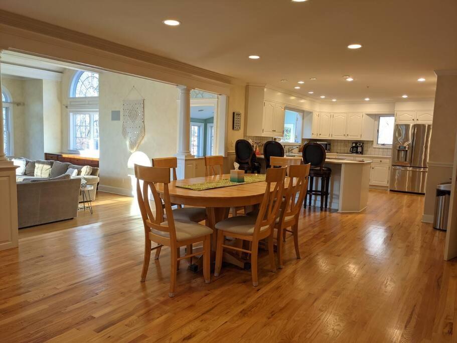 Serenity Manor In Scenic Weston Near Westport, Ct ภายนอก รูปภาพ
